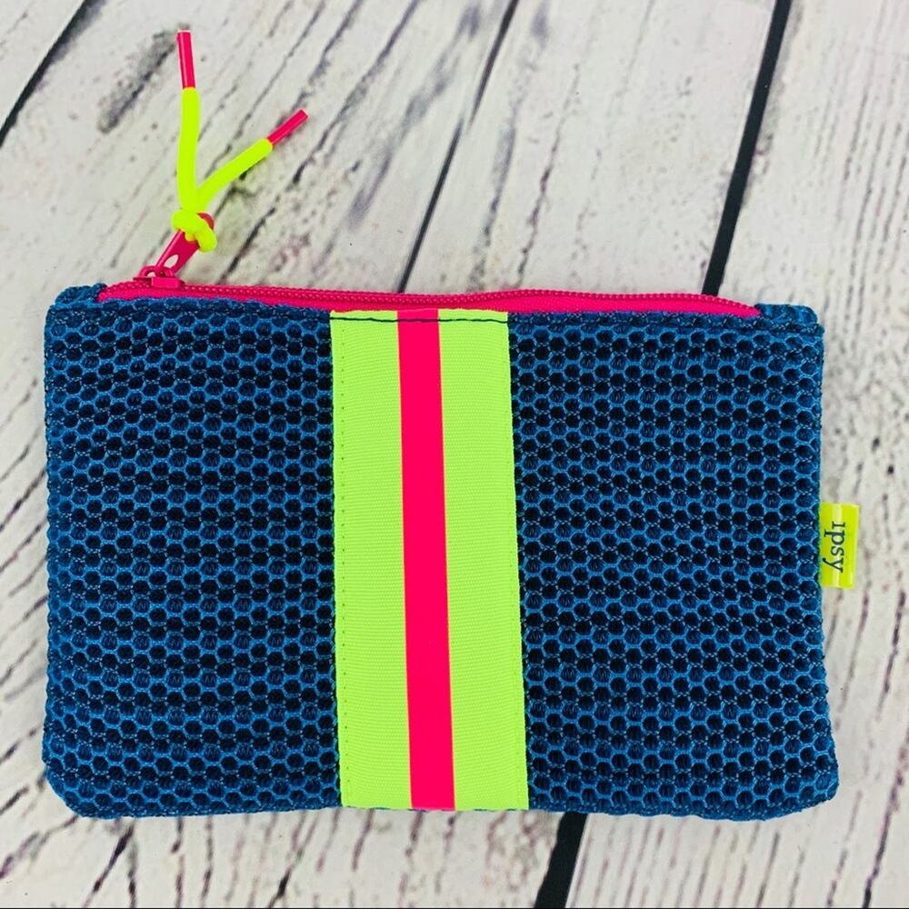IPSY make up bags bundle and save! Neon